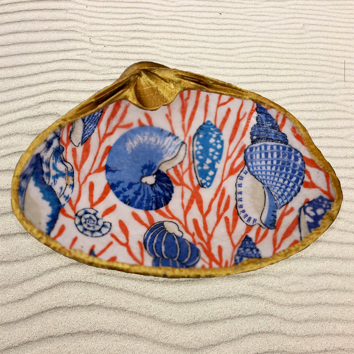 Coastal Elegance Decoupage Seashell
