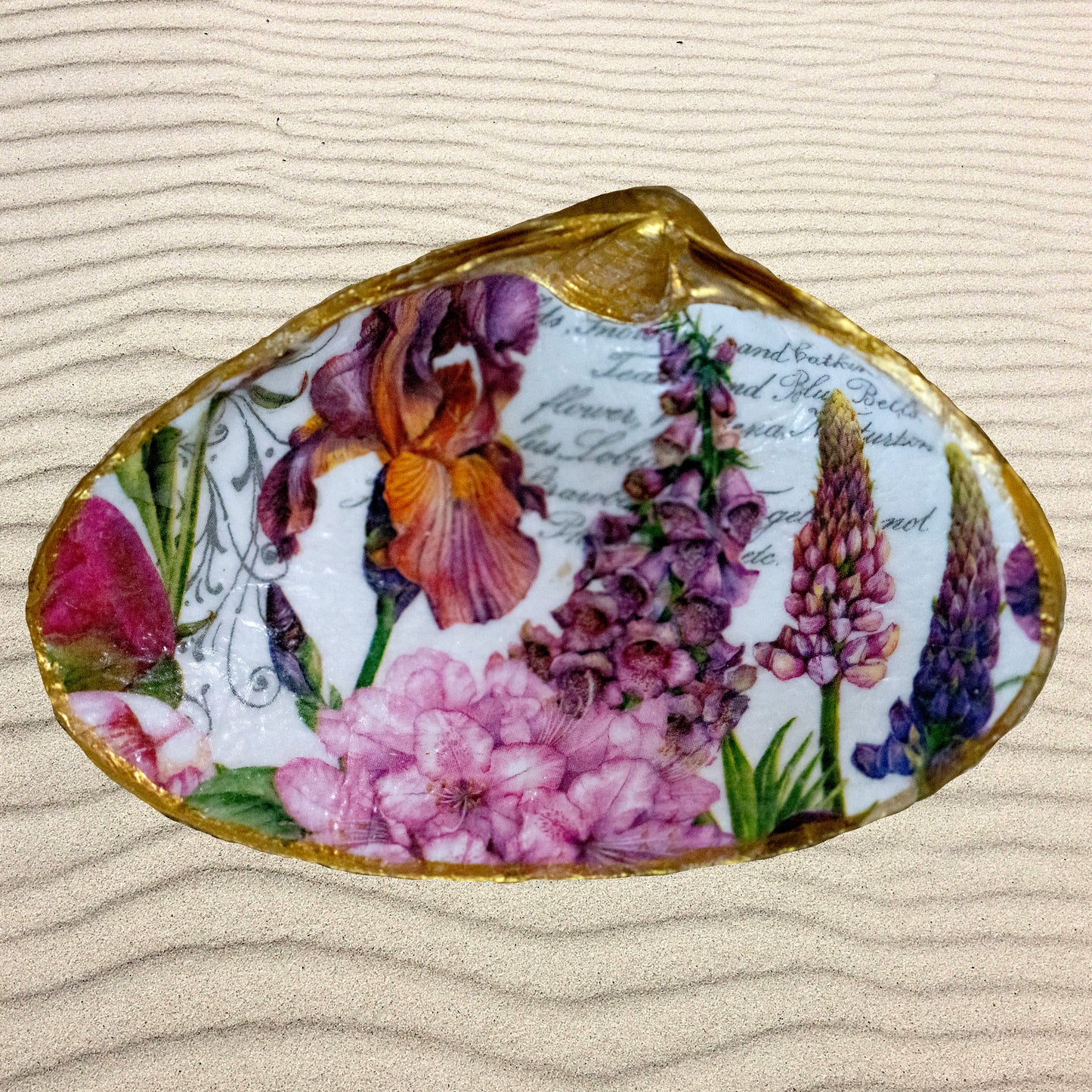 Descoupage Designed Shell-Iris Garden