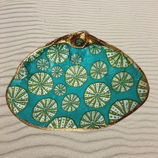 Decoupage Designed Shell-Aqua Tide Sand Dollar